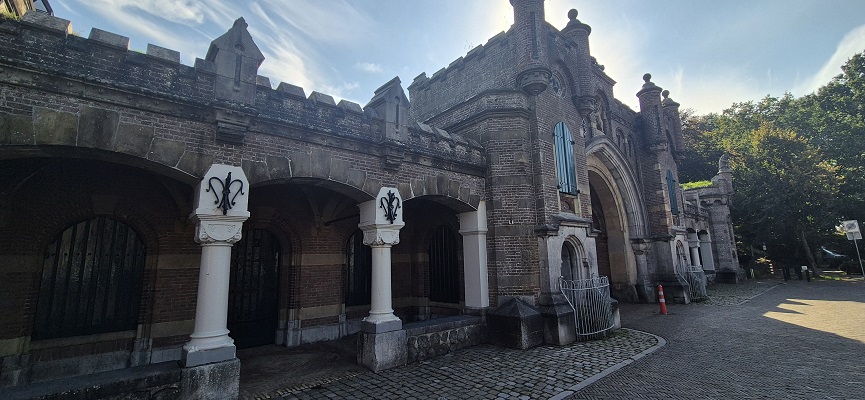 Wandeling over Trage Tocht Naarden Vesting bij de vesting