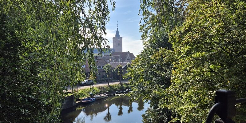 Wandeling over Trage Tocht Naarden Vesting bij de vesting